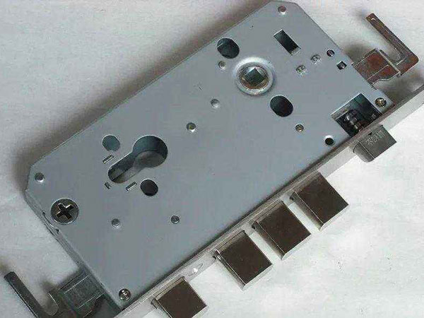 秀屿24小时上门开锁公司