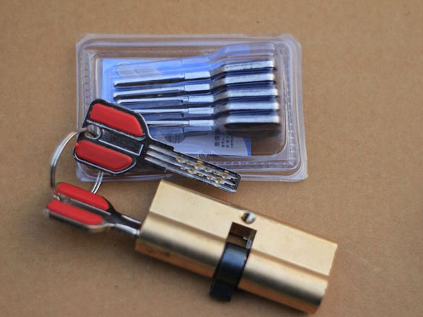 秀屿24小时上门开锁公司